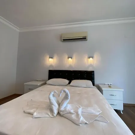 Blue * フェティエ